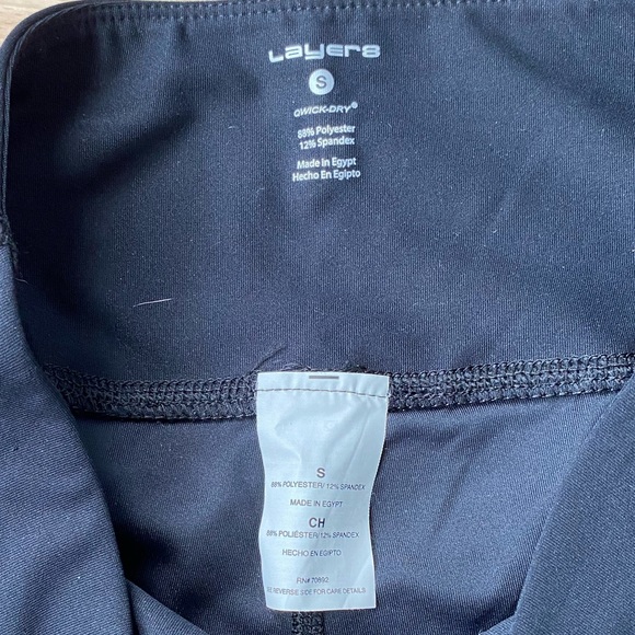 NWOT Layers Capri Leggings W/Pockets - Picture 6 of 6